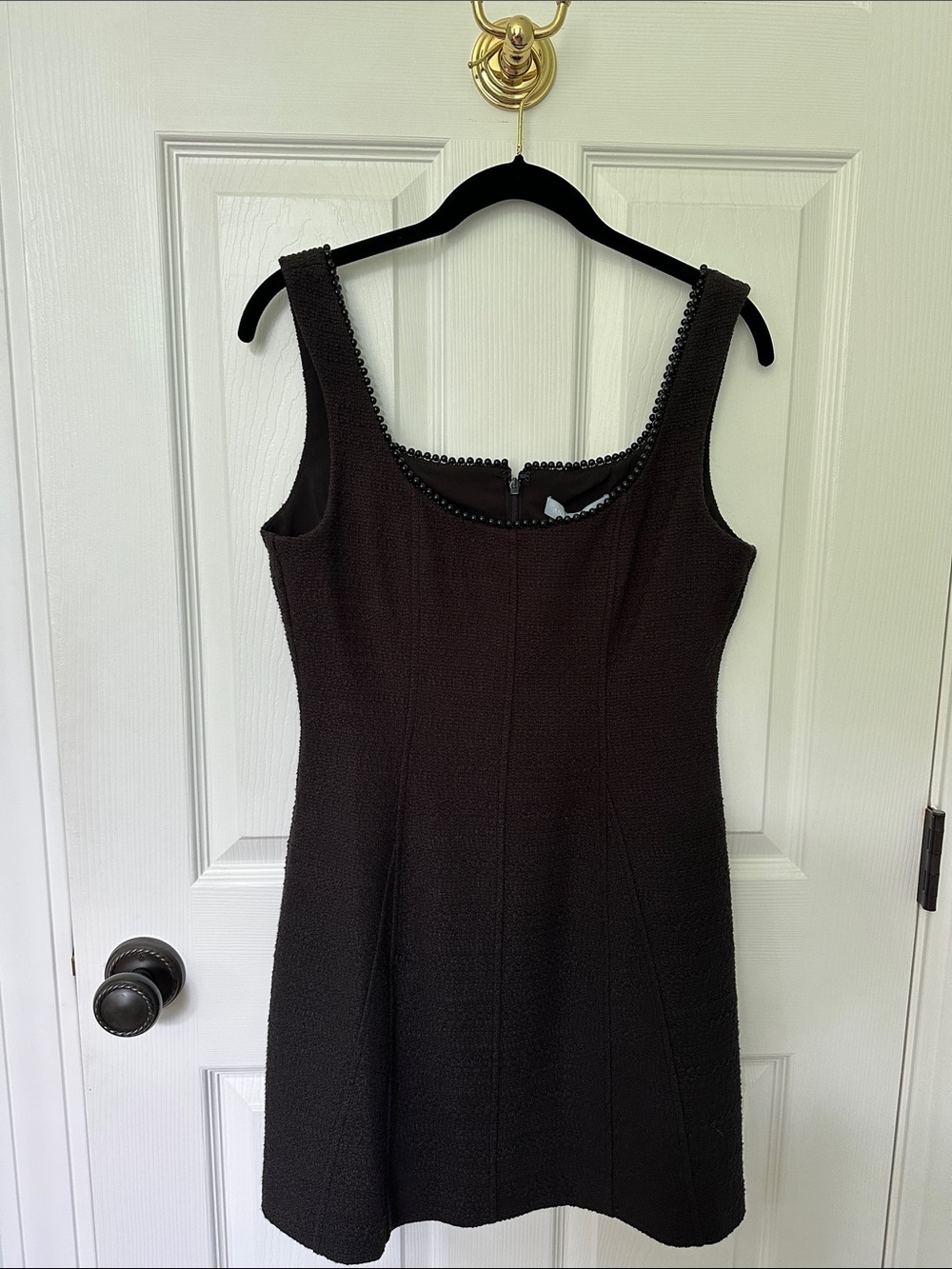 Classic Sleeveless Black Dress - Elegant A-Line